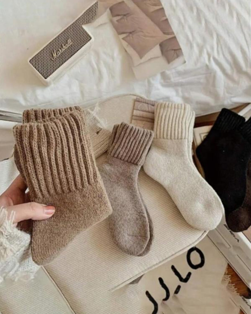 Kuschelige Rippstrick-Socken mit Fleecefutter
